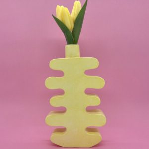 Ribbon vase